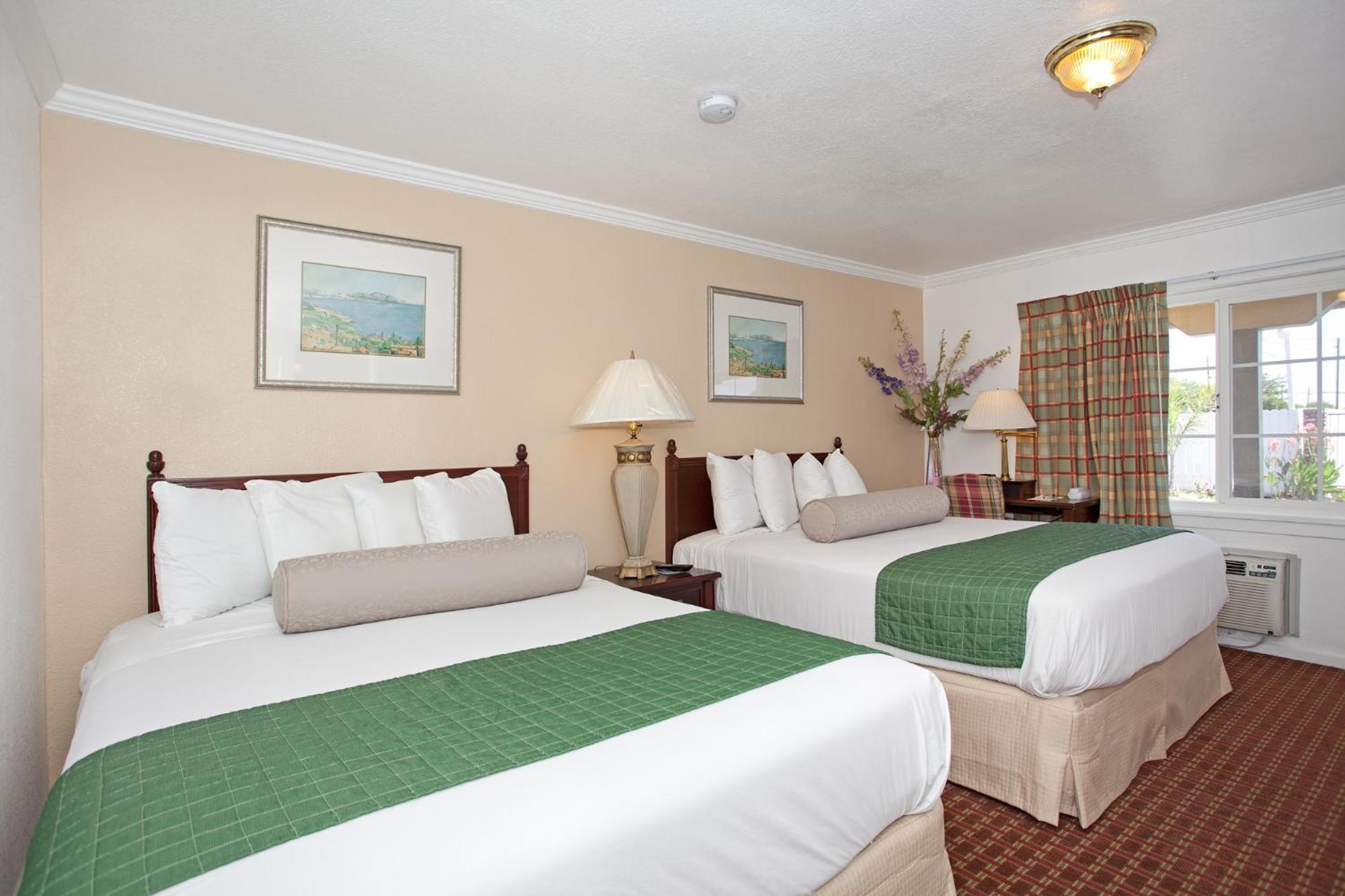 Traveler'S Inn Williams, Ca Modern Renovated Hotel Exterior photo