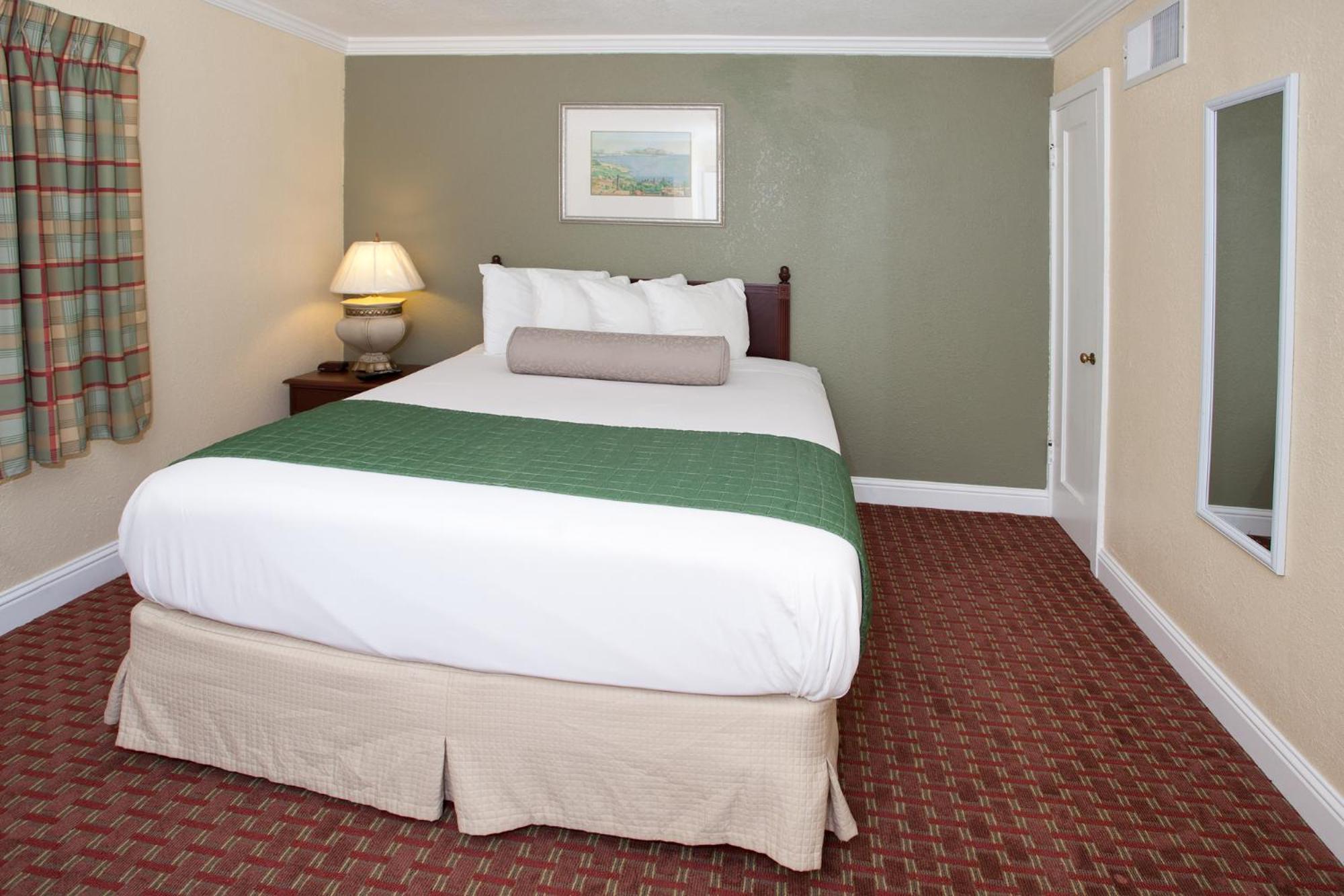 Traveler'S Inn Williams, Ca Modern Renovated Hotel Exterior photo